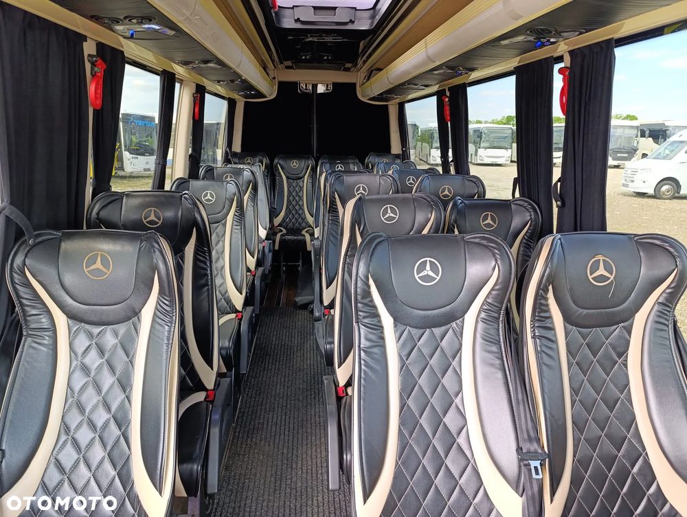 Mercedes-Benz Sprinter 519 - 20