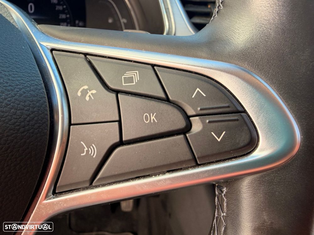 Renault Captur 1.3 TCe Exclusive EDC - 25