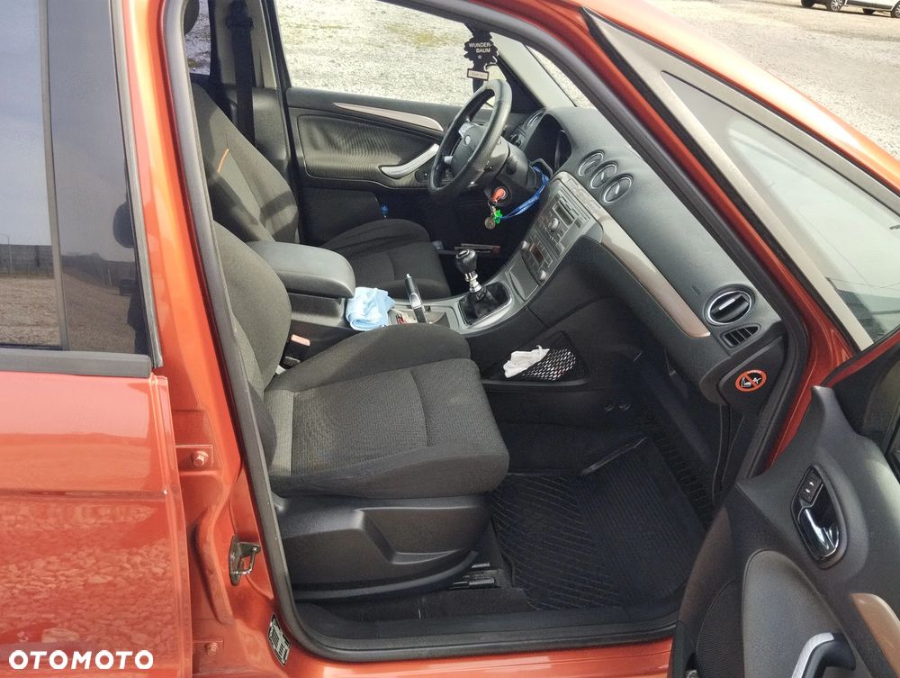 Ford S-Max 2.0 TDCi DPF Trend - 19