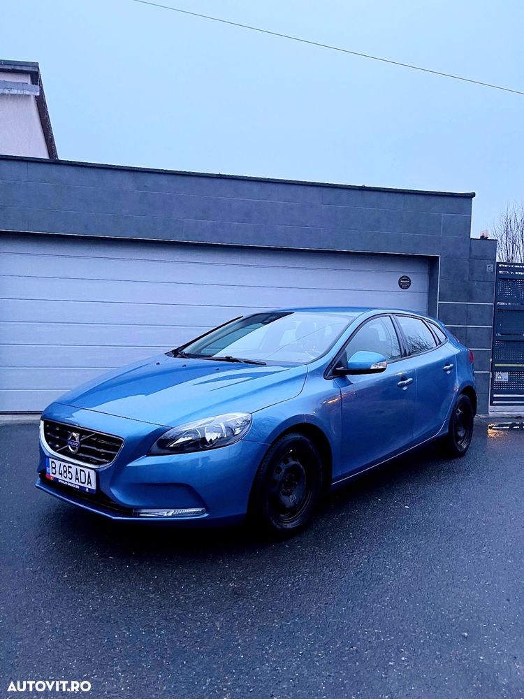 Volvo V40 D2 Kinetic - 1