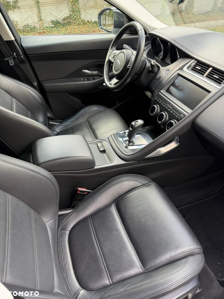 Jaguar E-Pace 2.0 i4D AWD - 16