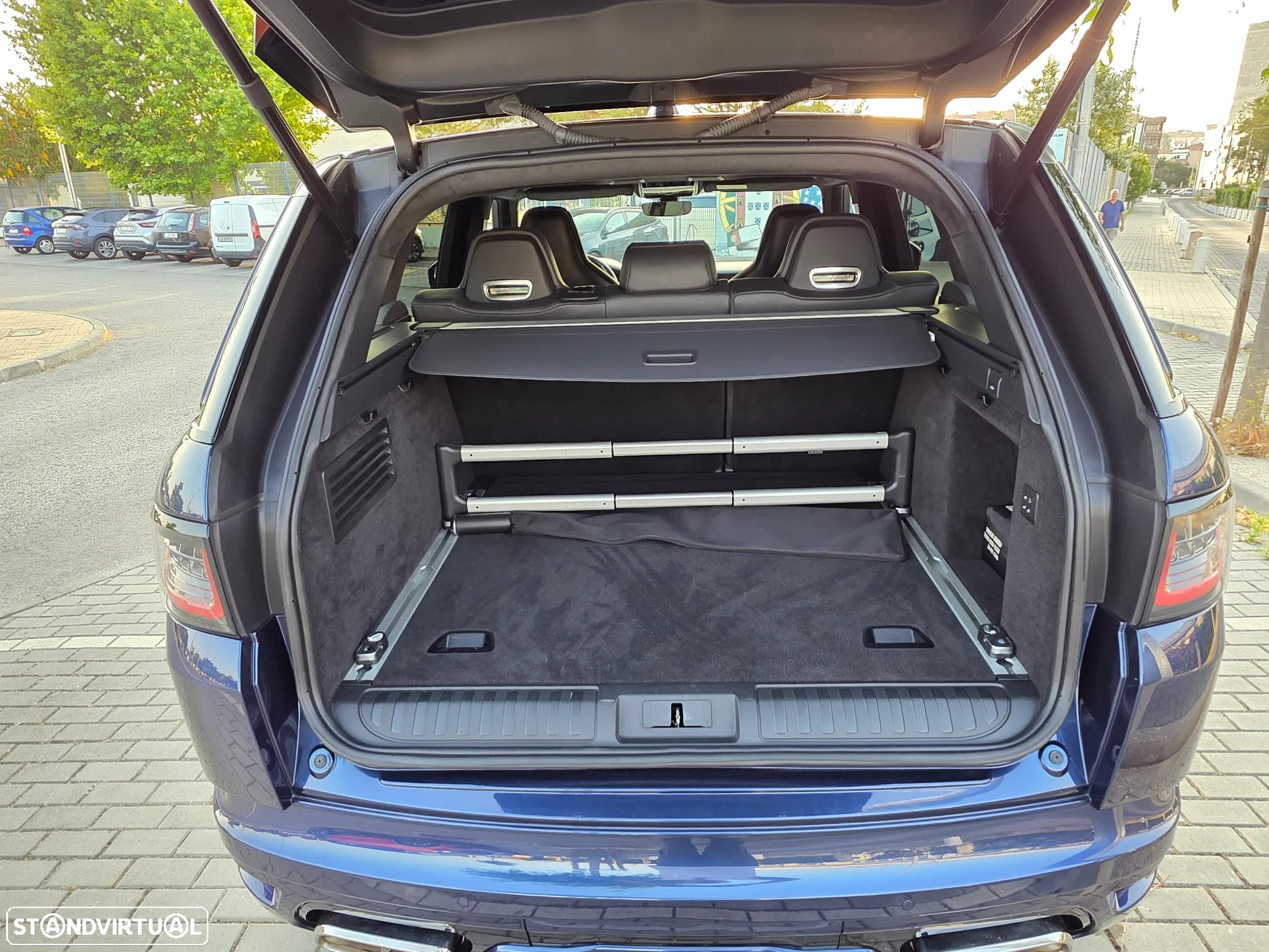 Land Rover Range Rover Sport 5.0 V8 S/C SVR Carbon Edition - 7