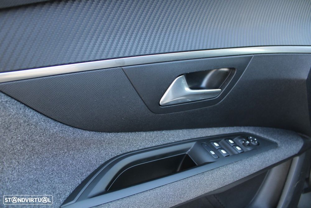 Peugeot 3008 PureTech 130 Stop & Start GPF EAT8 Active - 18