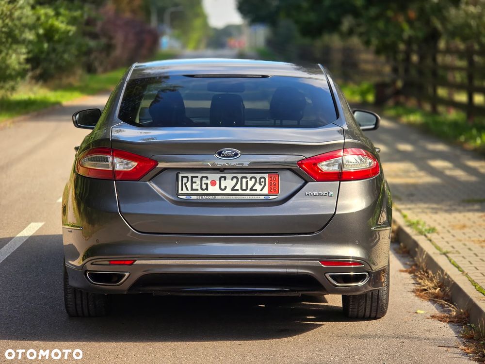 Ford Mondeo Vignale 2.0 Hybrid - 19