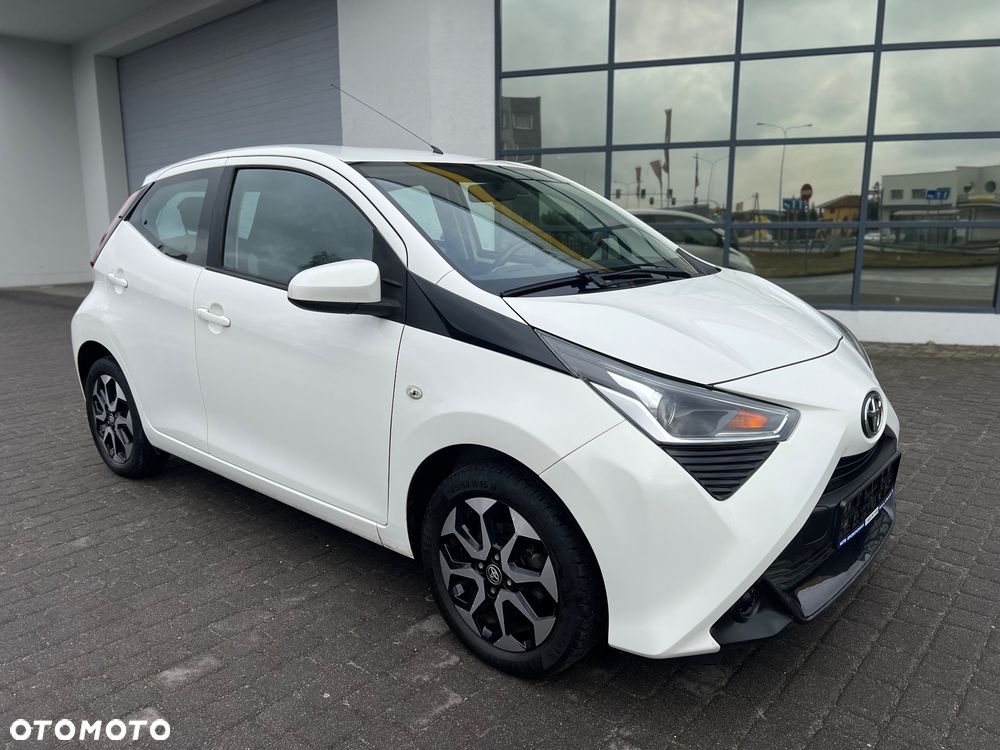 Toyota Aygo x-clusiv - 18