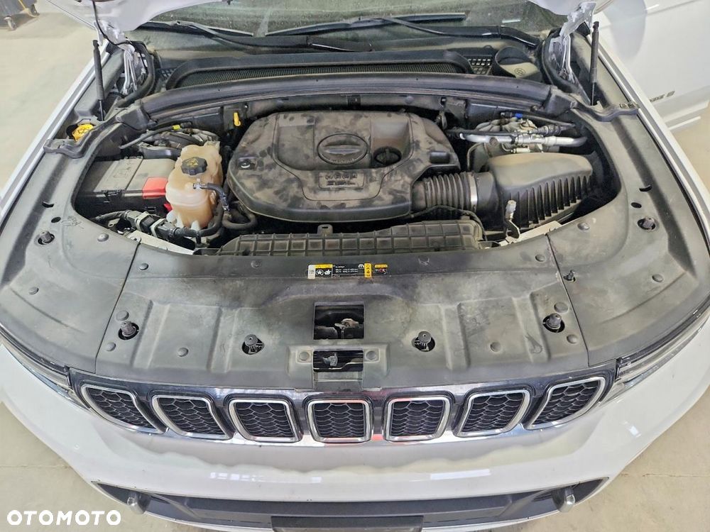 Jeep Grand Cherokee - 15