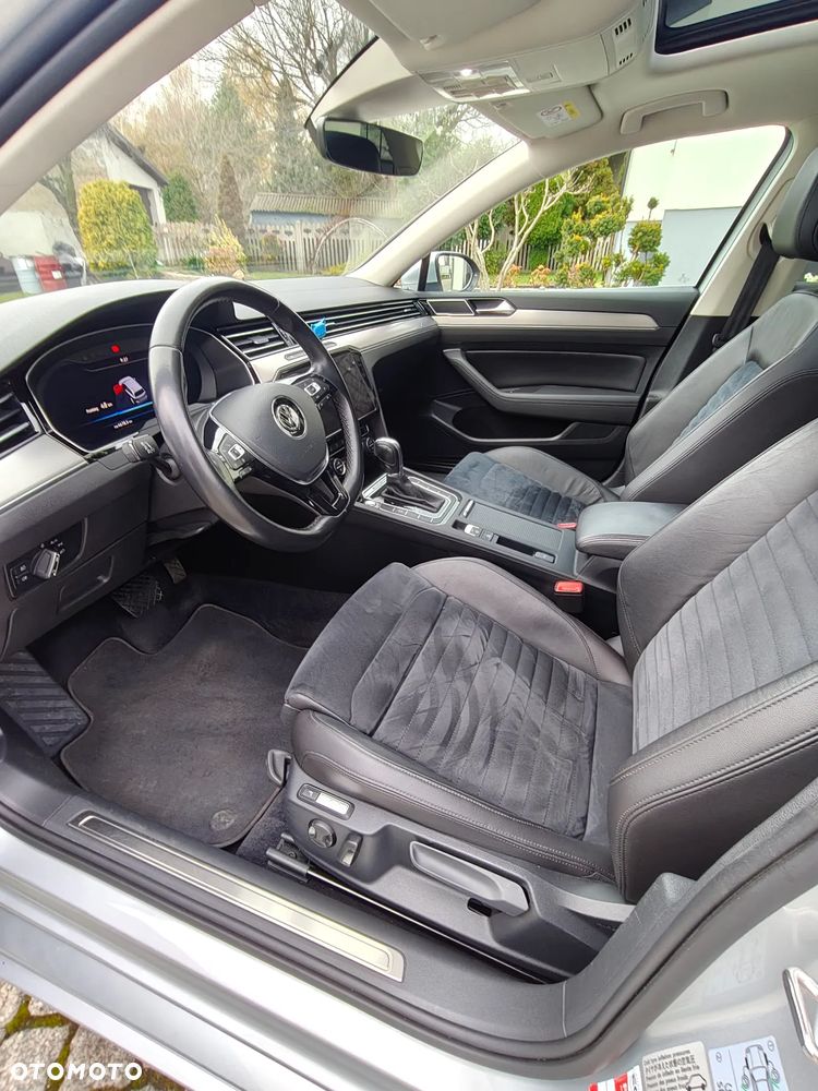 Volkswagen Passat Variant 2.0 TDI BMT 4Mot Highline DSG - 11