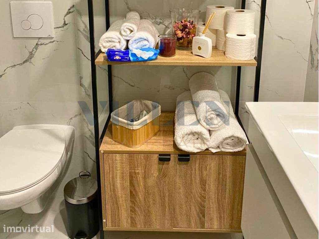 APARTAMENTO T1 NOVO E TOTALMENTE MOBILADO NA PÓVOA DE VARZIM - A 1 ... - Grande imagem: 2/8