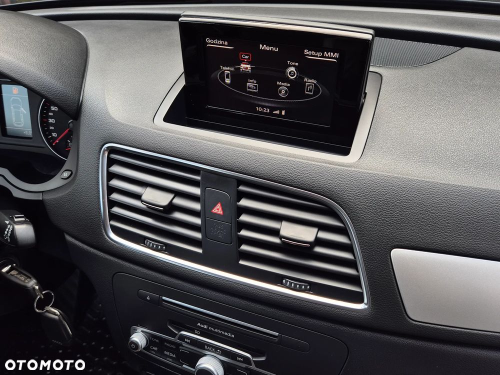 Audi Q3 2.0 TDI Design - 25