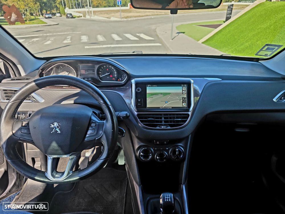 Peugeot 2008 e-HDi FAP 92 STOP & START Allure - 12