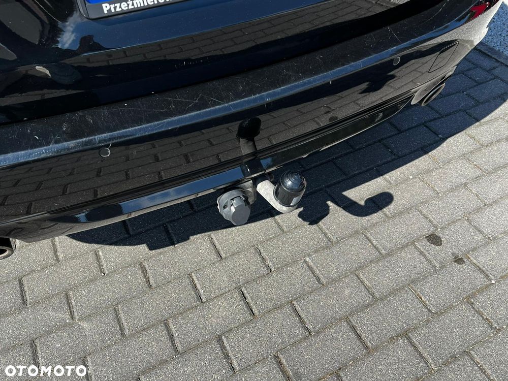 BMW Seria 5 520d - 5