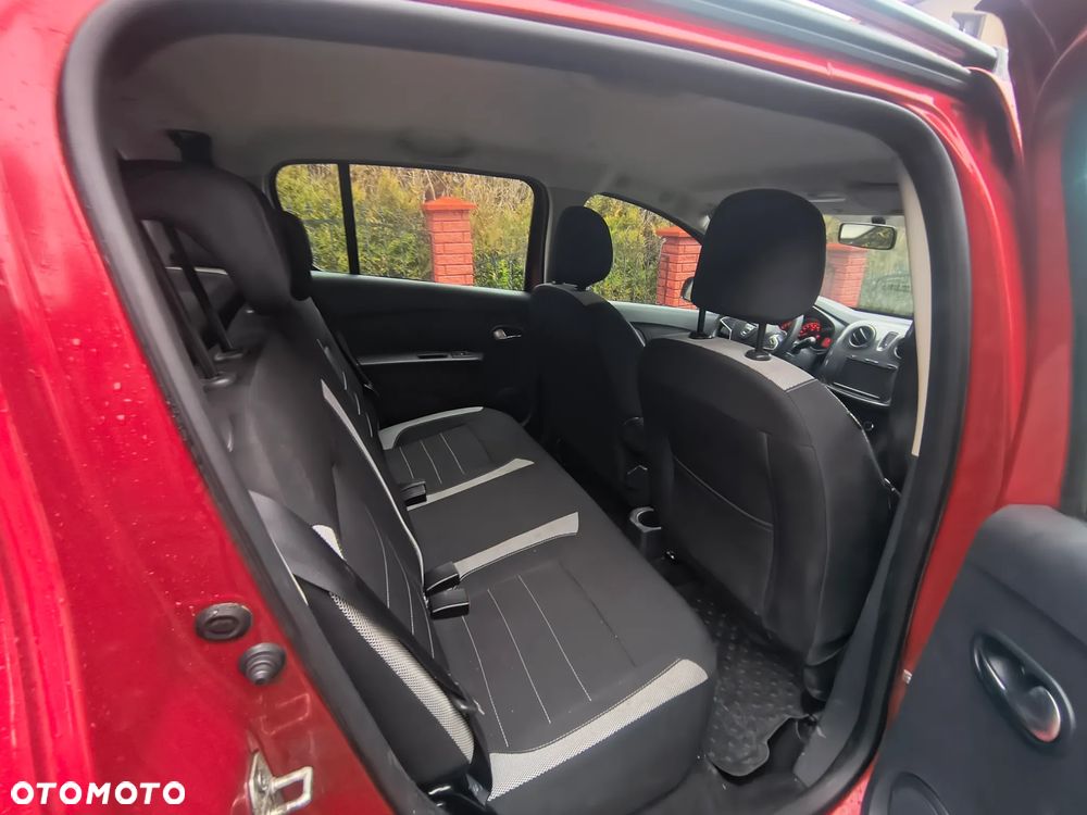 Dacia Sandero Stepway TCe 100 Celebration - 10