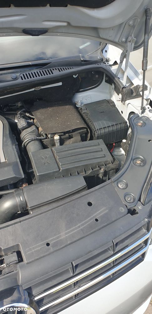 Volkswagen Touran 1.6 TDI DPF Comfortline - 40