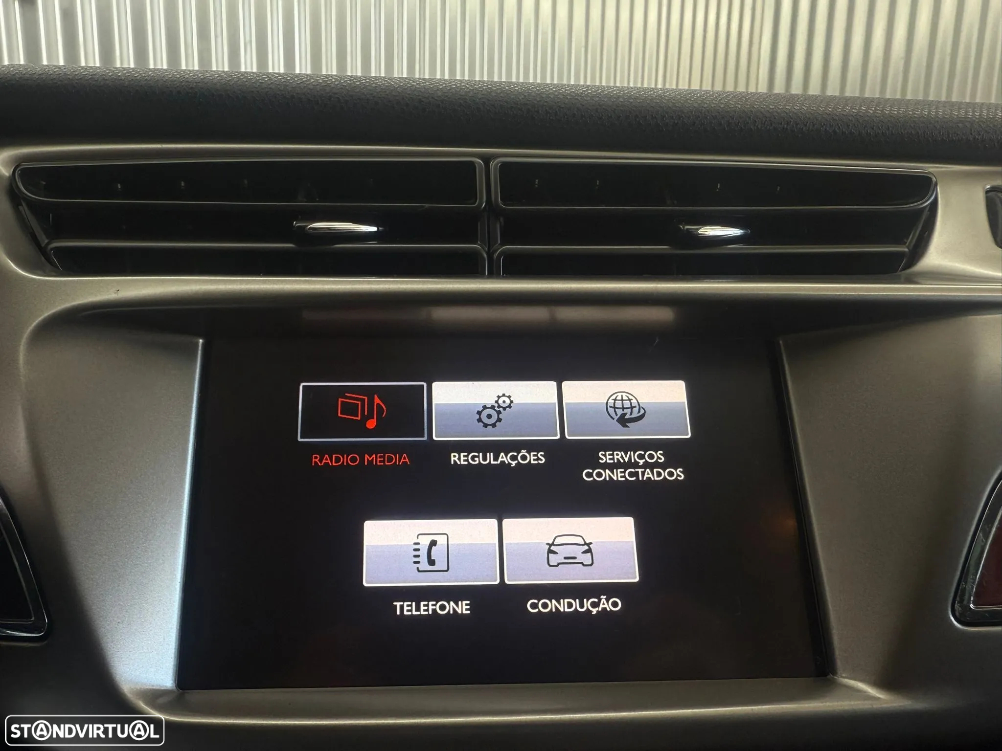 Citroën C3 1.2 PureTech Shine - 10