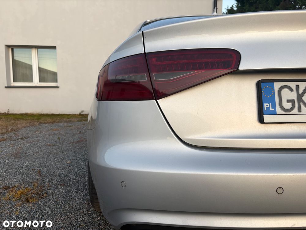 Audi A4 Limousine 2.0 TDI - 16