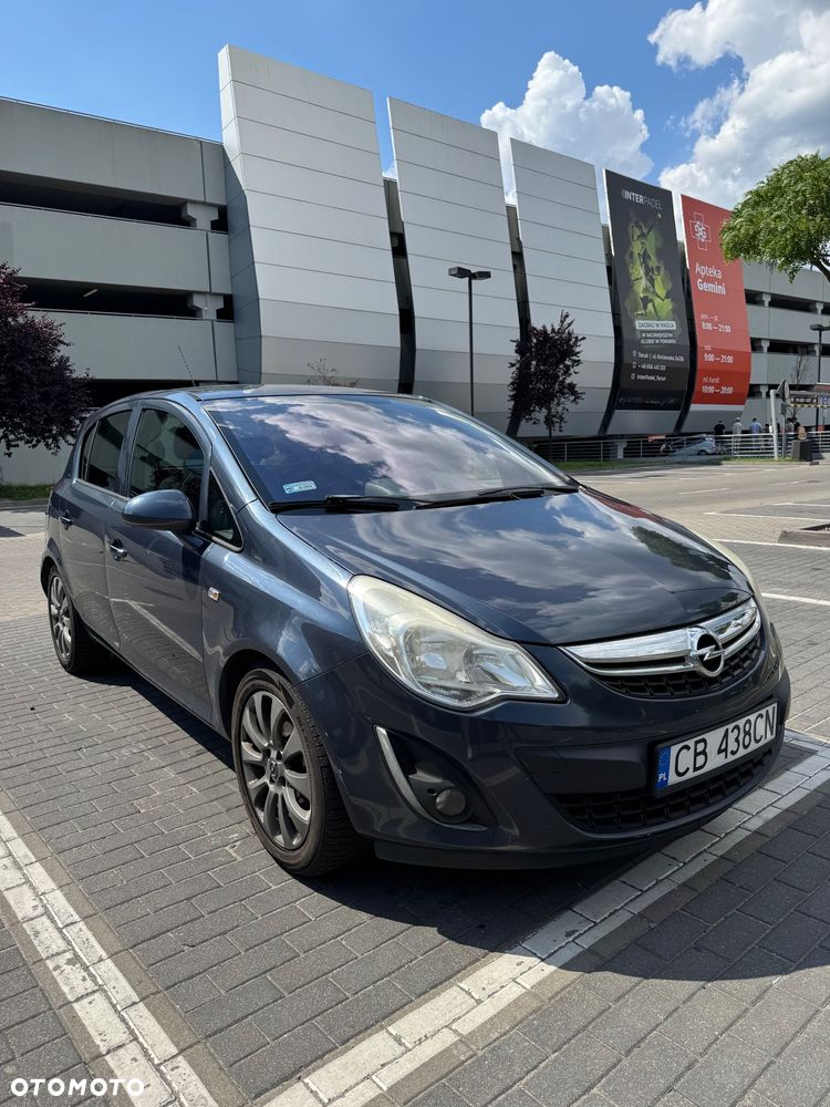 Opel Corsa - 1