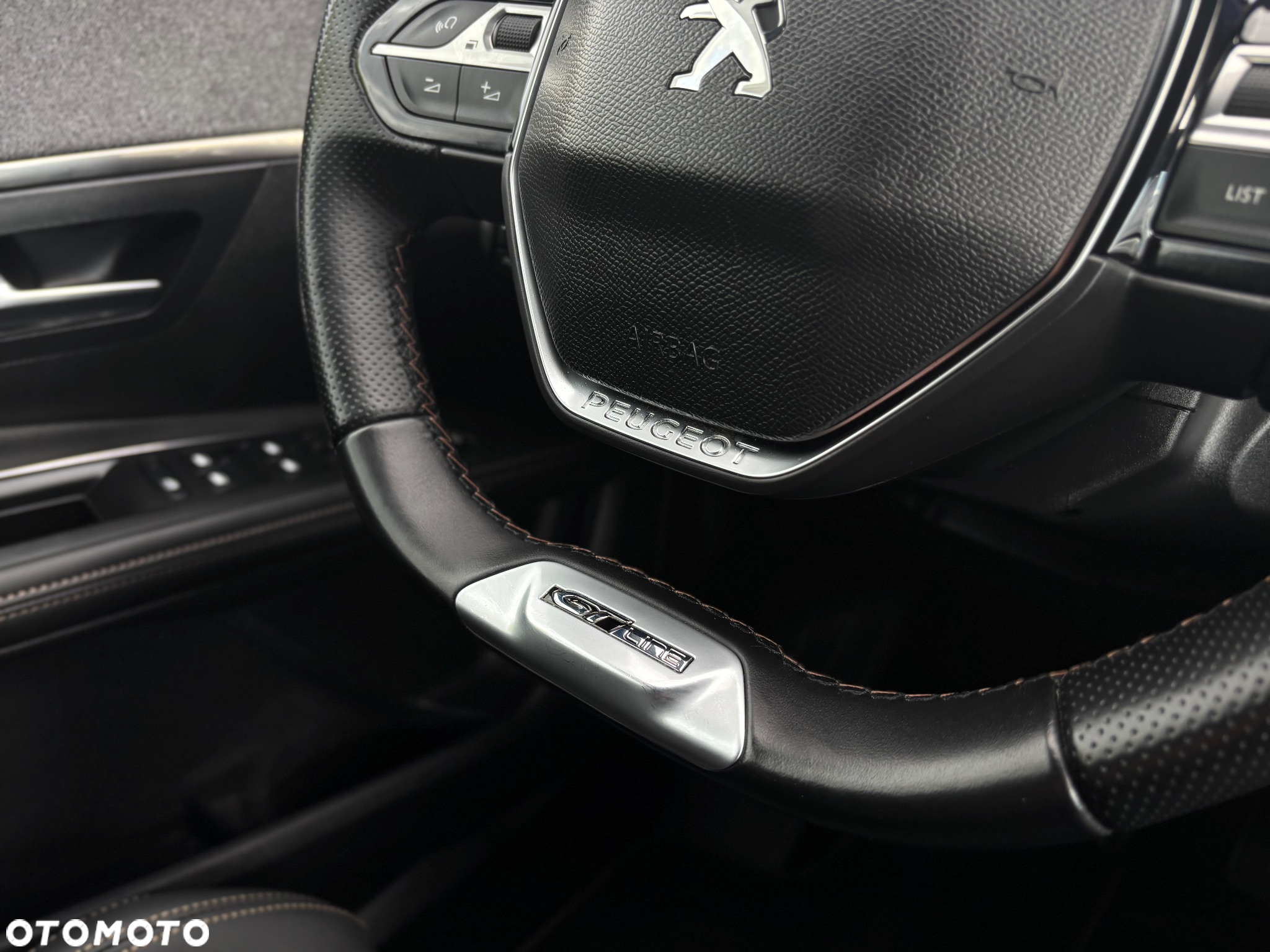 Peugeot 5008 1.5 BlueHDi GT S&S EAT8 - 30