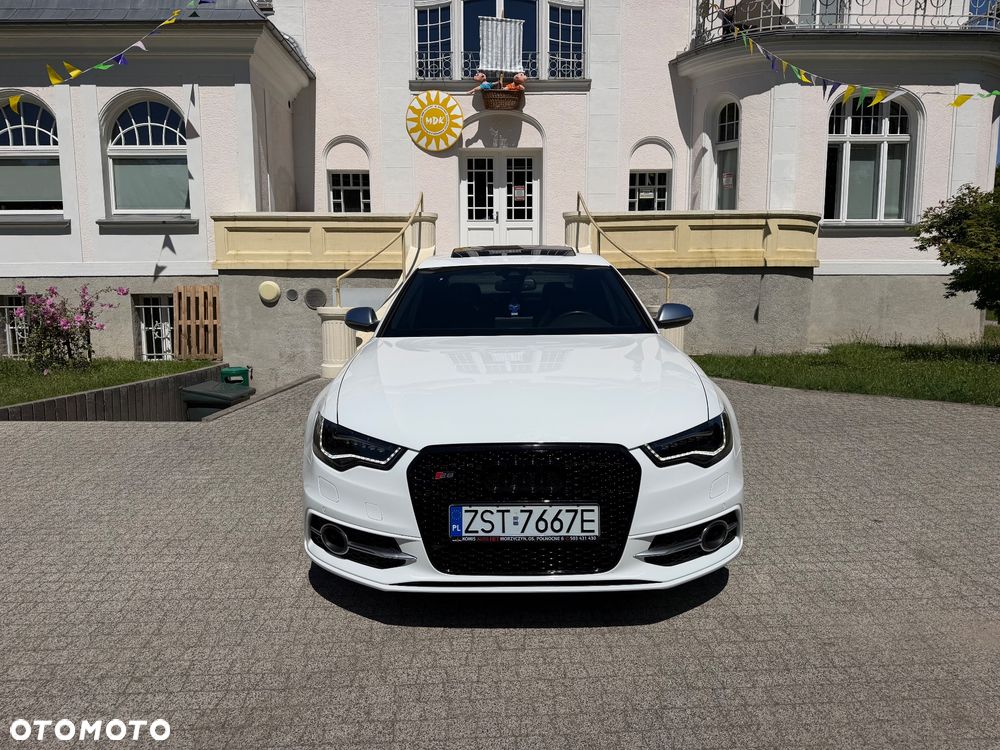 Audi S6 Limousine - 18