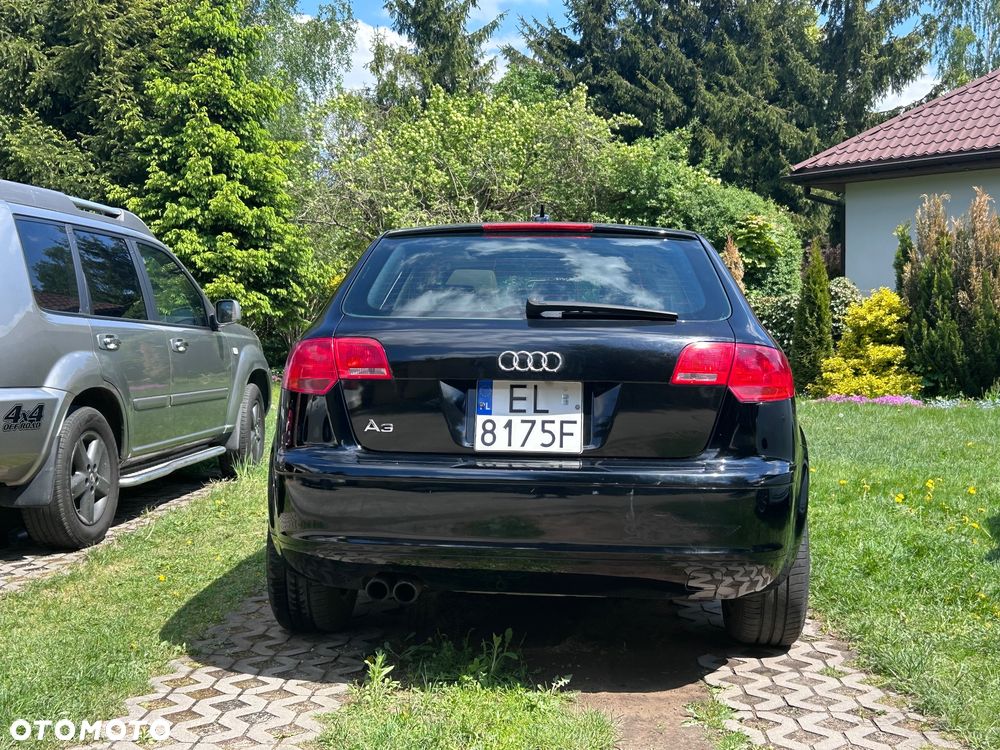 Audi A3 Sportback 2.0T FSI Ambition S tronic - 13
