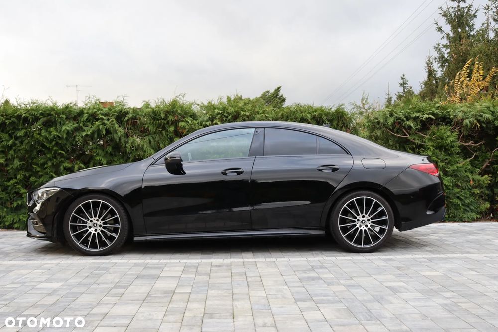 Mercedes-Benz CLA 220 7G-DCT - 12