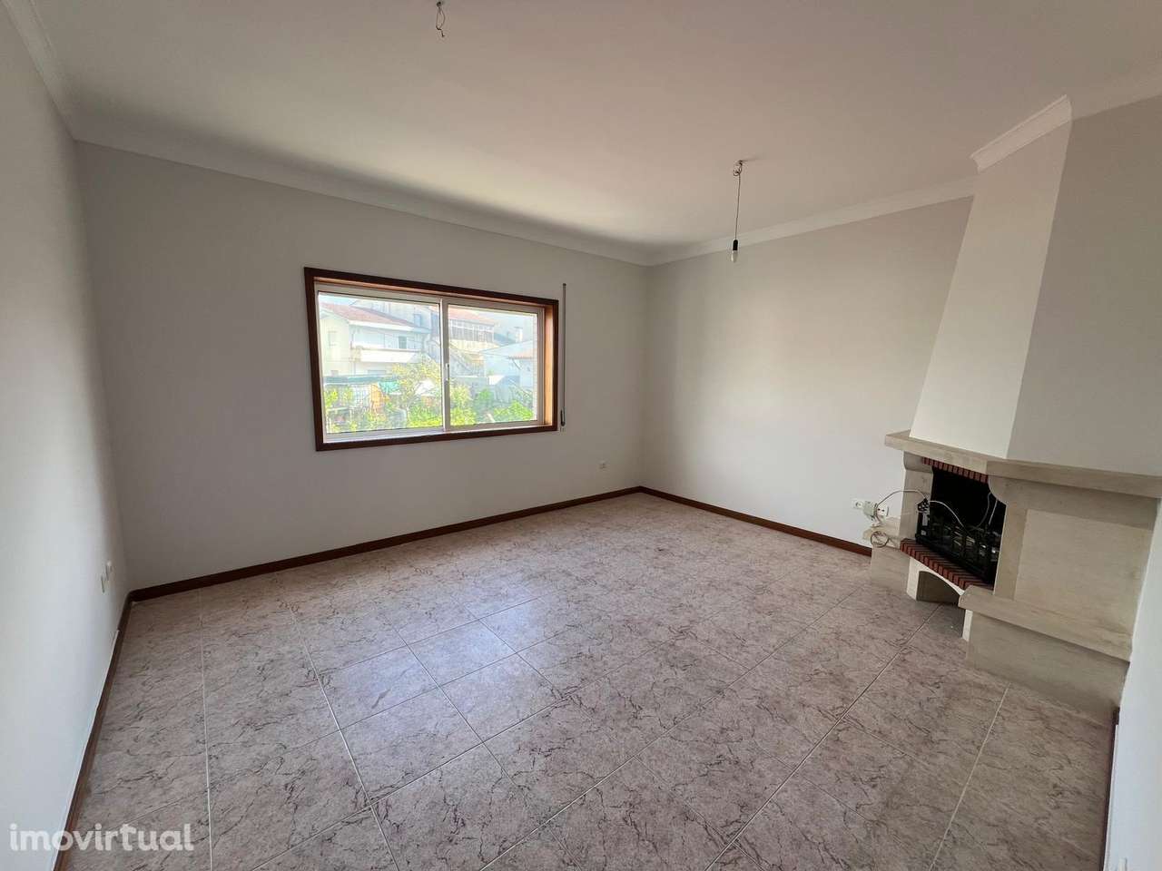 T2 Renovado com Garagem, Centro Ermesinde, Espaço, Luz, Funcionalidade - Grande imagem: 2/22