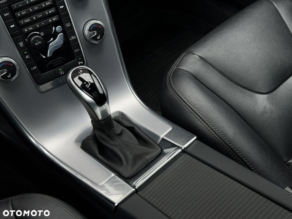 Volvo XC 60 - 23