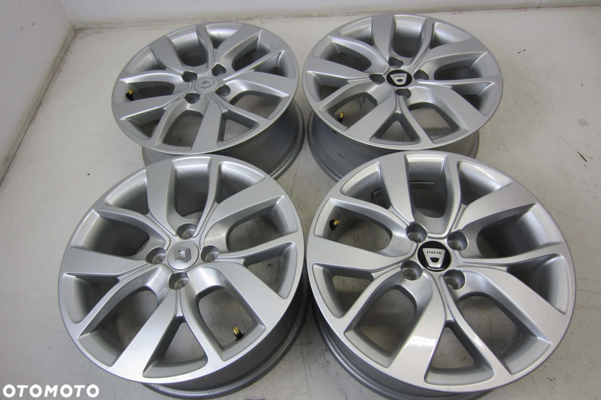 FELGI ALUMINIOWE 16 RENAULT MEGANE SCENIC CAPTUR CLIO DACIA JOGGER SPRIND STEPWAY SANDERO DOKKER SPRING Demo okazja - 2