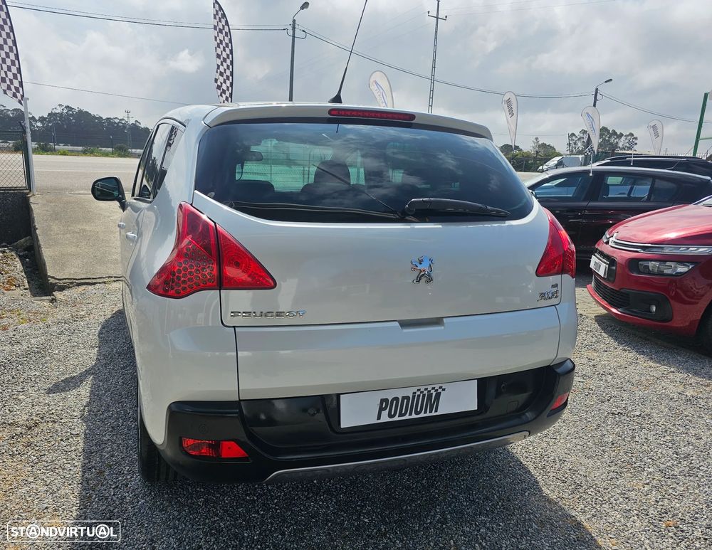 Peugeot 3008 1.6 e-HDi Business Line 2-Tronic - 9