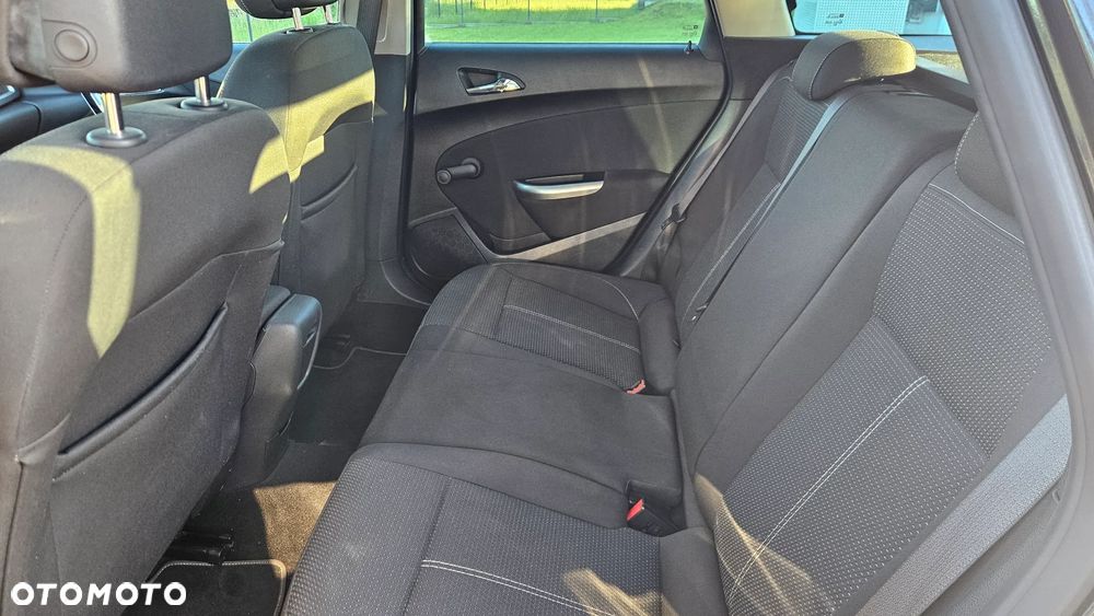 Opel Astra 1.6 T Sport - 10
