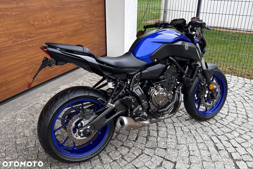 Yamaha MT - 4