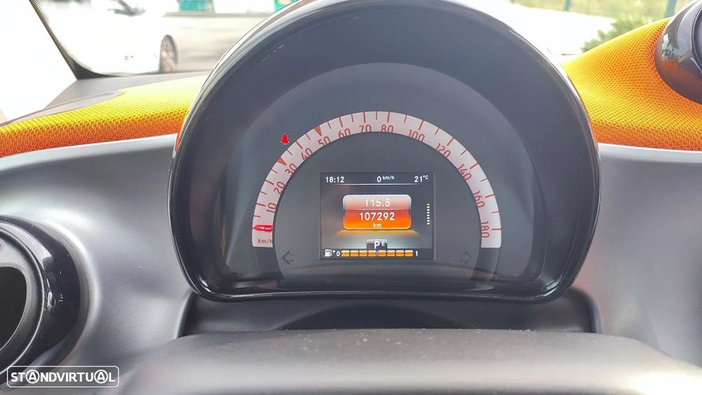 Smart ForTwo Coupé 1.0 mhd Passion 71 - 14