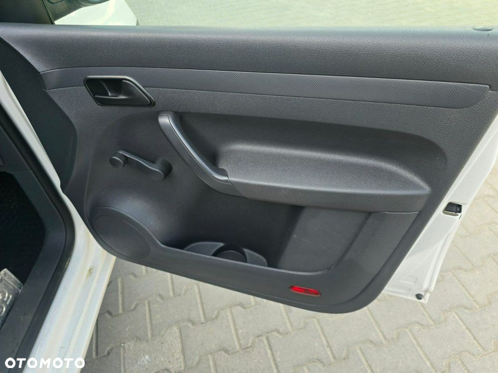 Volkswagen Caddy - 22