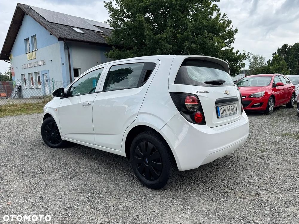 Chevrolet Aveo - 6