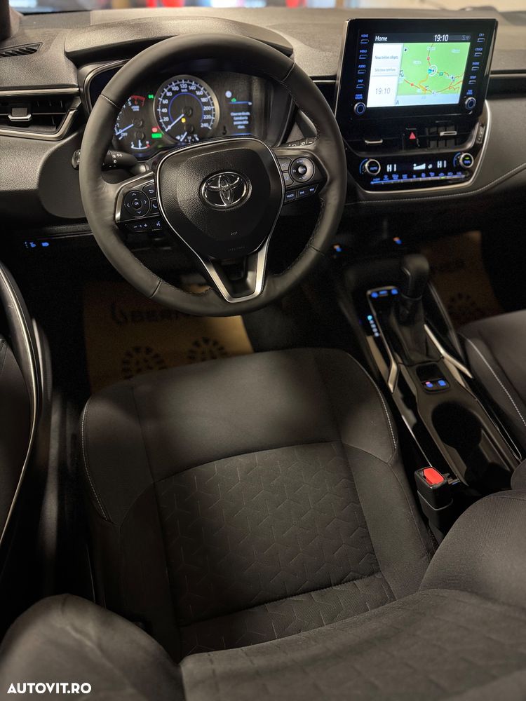 Toyota Corolla - 17