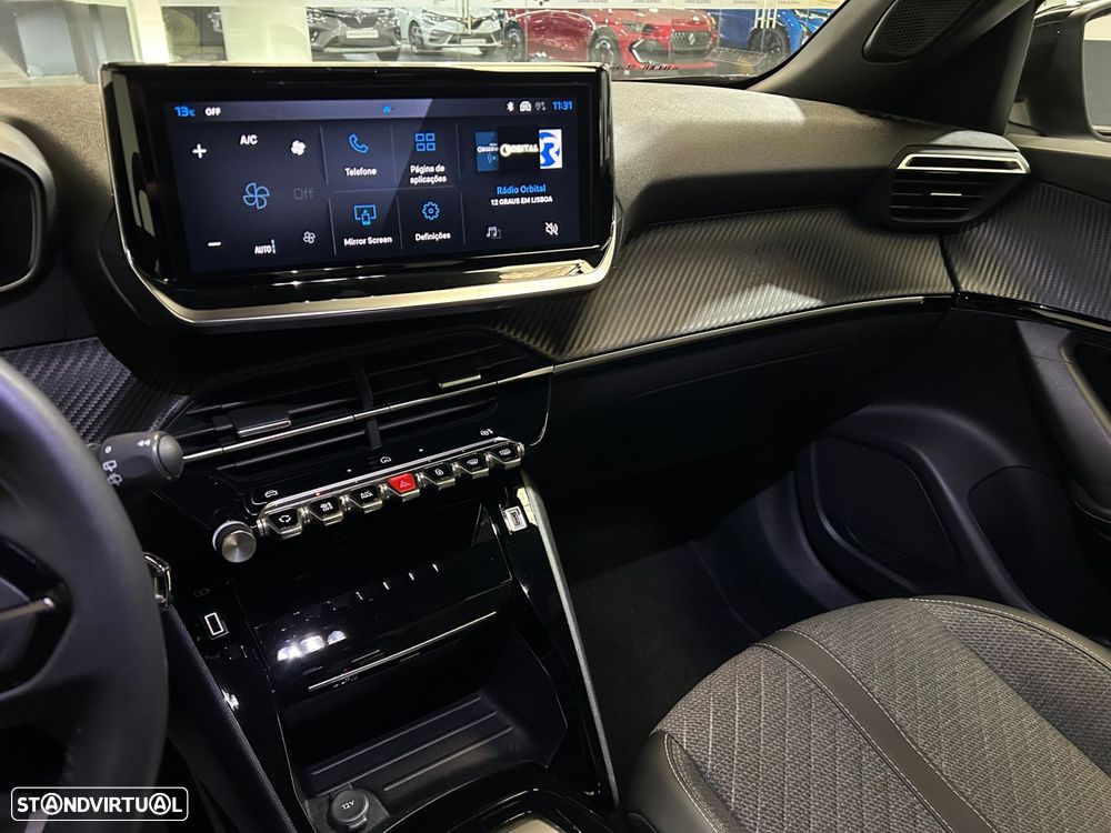 Peugeot 2008 1.2 Hybrid Allure e-DCS6 - 26