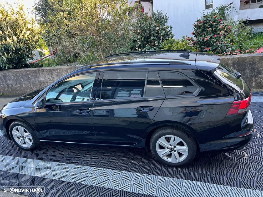VW Golf 1.0 eTSI OPF DSG United - 8