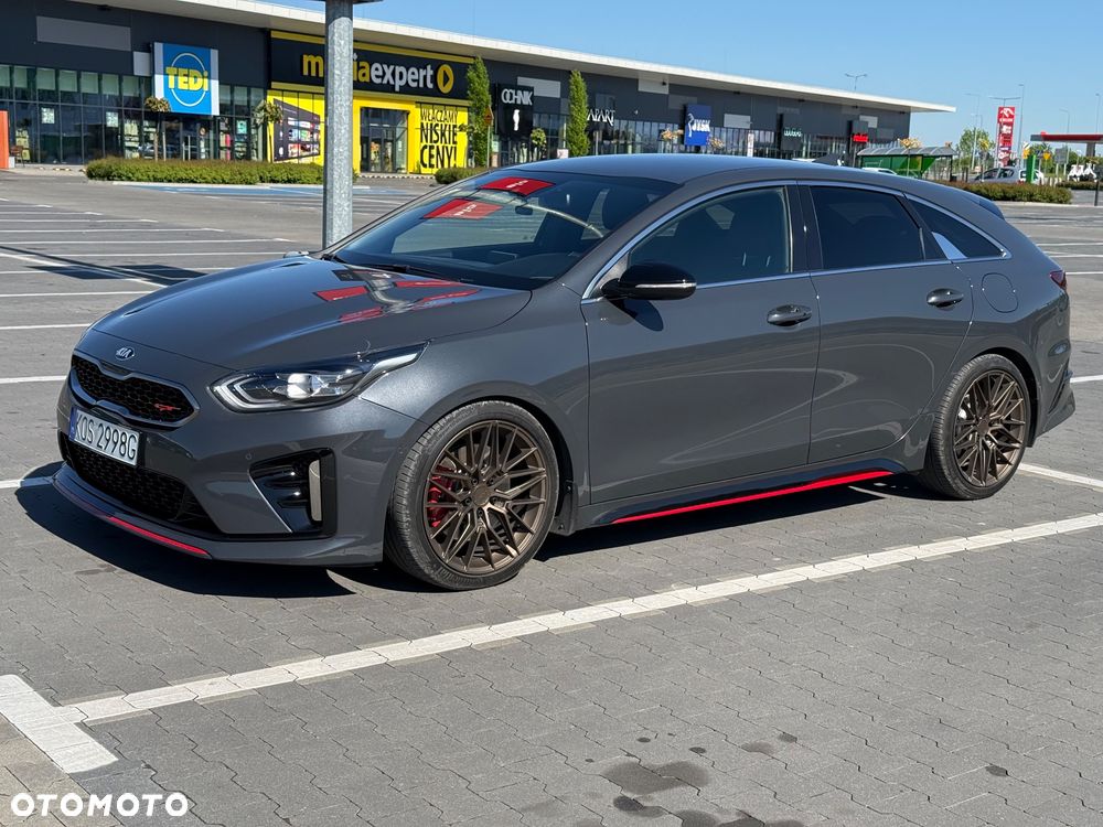 Kia ProCeed 1.6 T-GDI GT DCT - 3