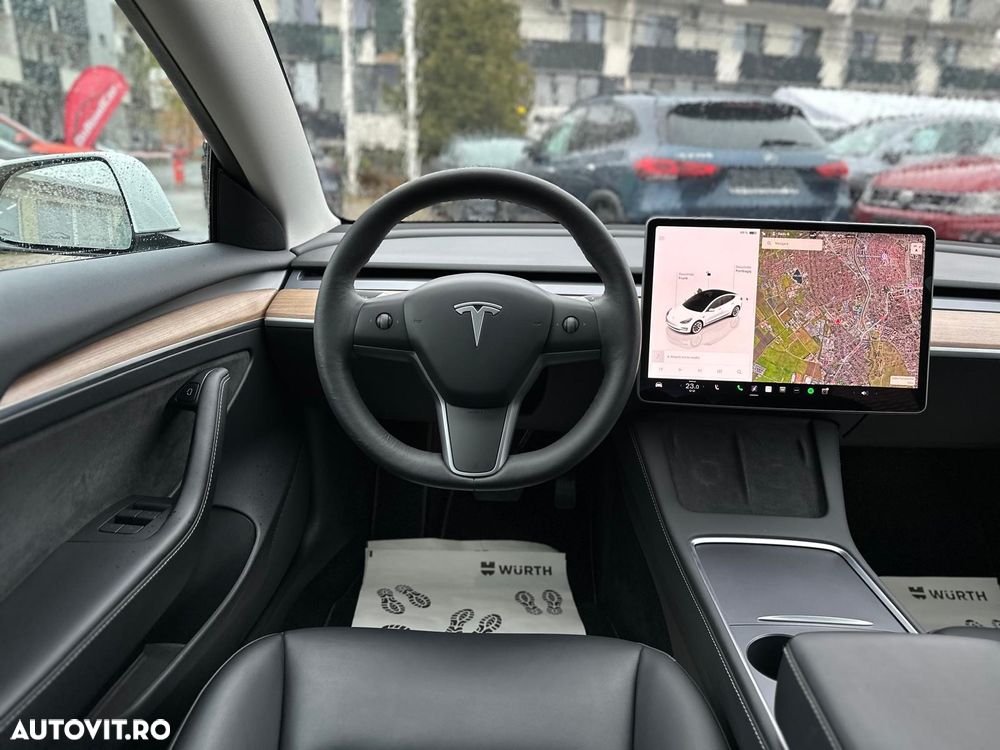 Tesla Model 3 Long Range - 5
