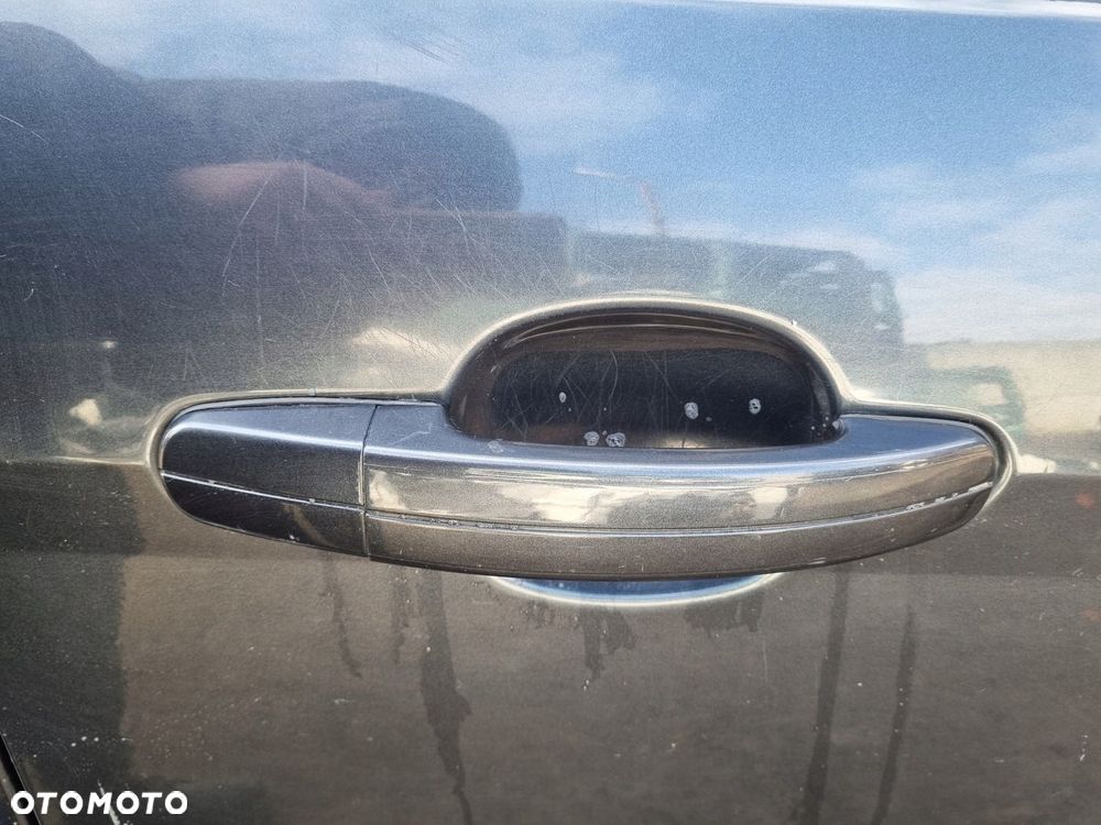 FORD FOCUS MK2 04-11 LIFT 2009 r. DRZWI PRAWY PRZÓD PRAWE PRZEDNIE PP H4 * - 9