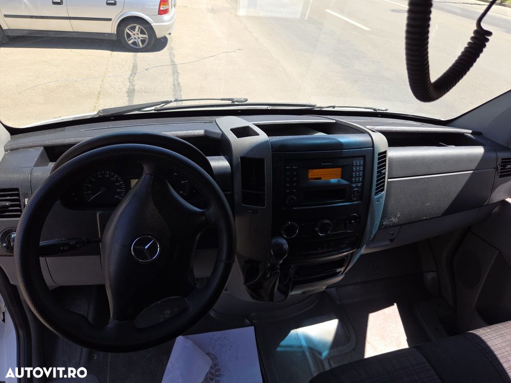 Mercedes-Benz Sprinter - 6