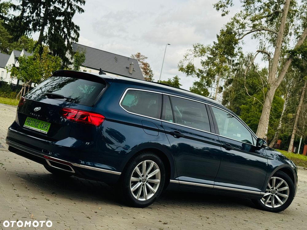 Volkswagen Passat 2.0 TDI SCR Highline - 8