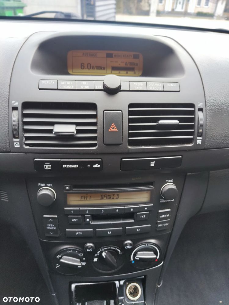 Toyota Avensis 2.0 D-4D Luna - 25