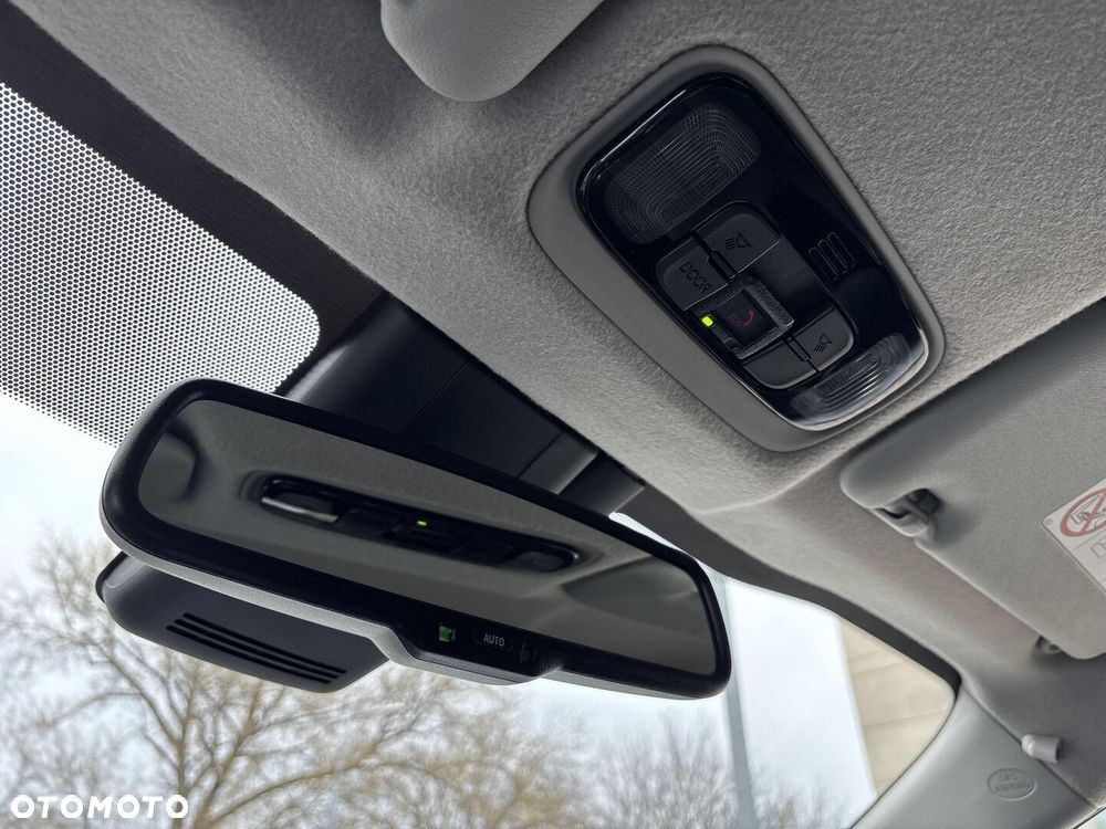 Toyota Yaris Hybrid 1.5 Comfort - 31