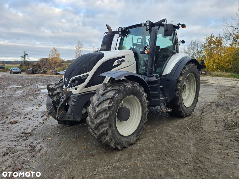 Valtra T 174S