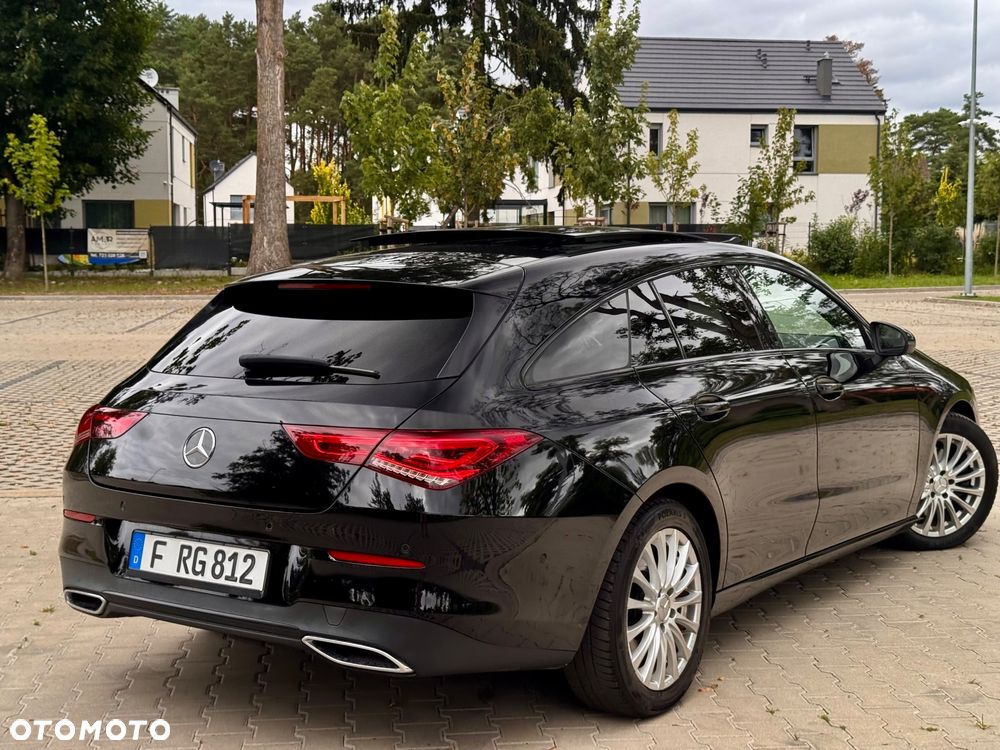 Mercedes-Benz CLA 220 d AMG Line 8G-DCT - 29