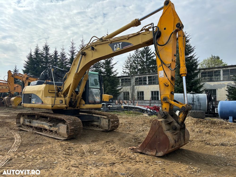 Caterpillar 318C L - 8