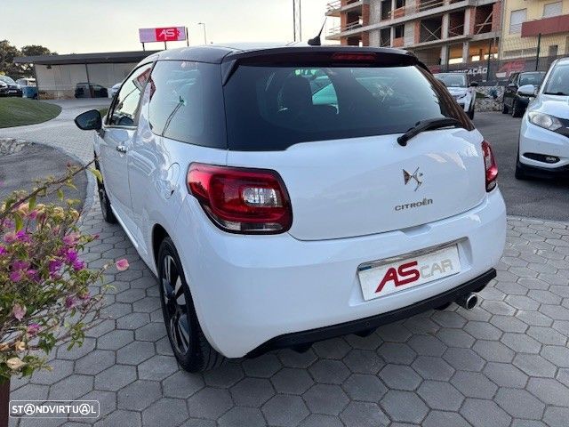 Citroën DS3 1.6 HDi Airdream So Chic - 18