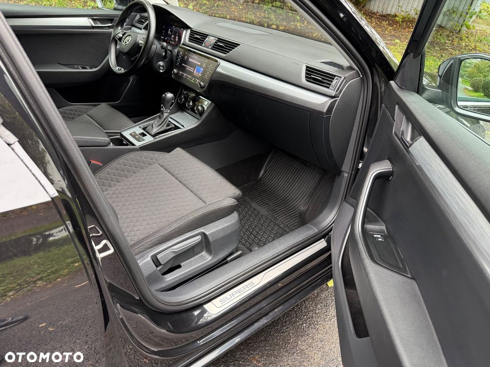 Skoda Superb 2.0 TDI SCR 4x4 Ambition DSG - 15