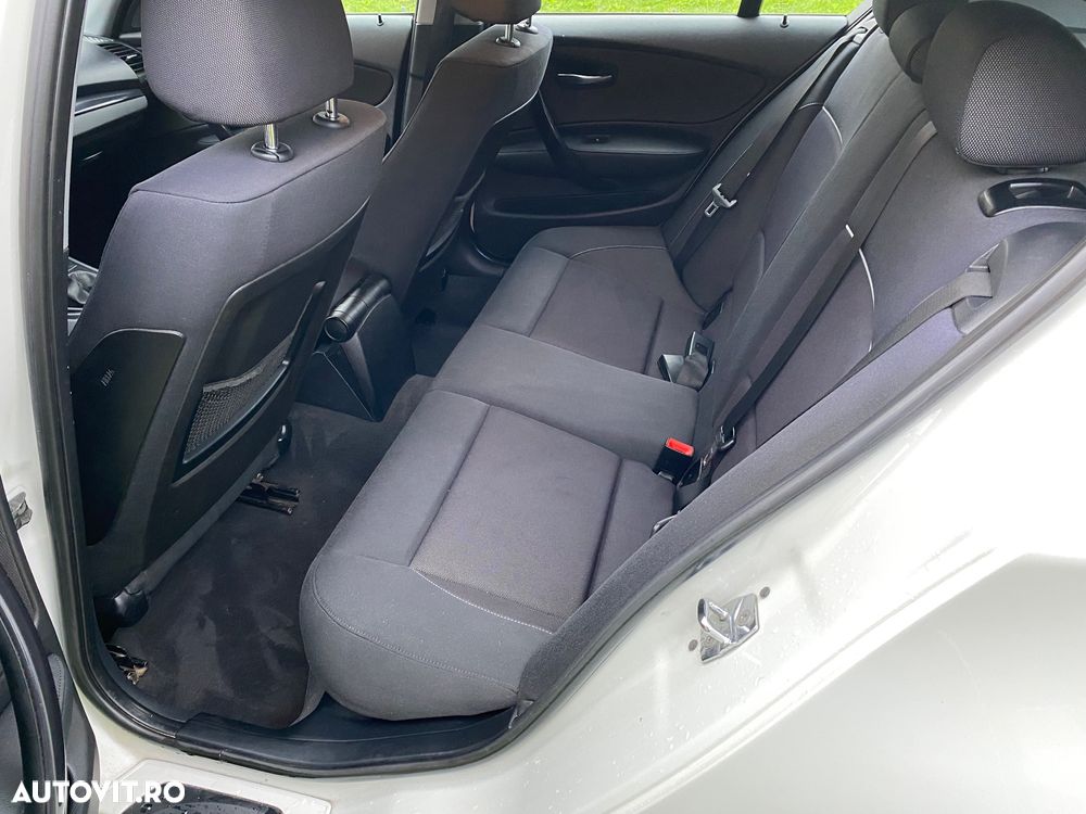 BMW Seria 1 - 12