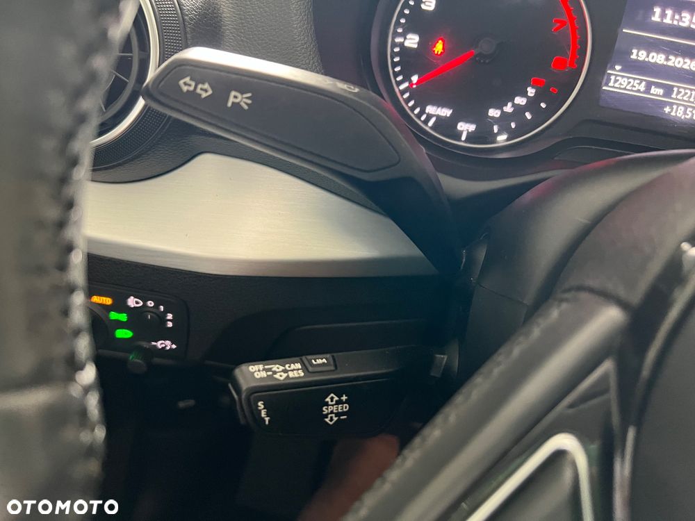 Audi Q2 35 TFSI Sport - 38